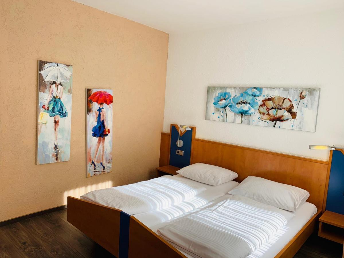 Hotel Europa - Restaurant Ruesselsheim Luaran gambar